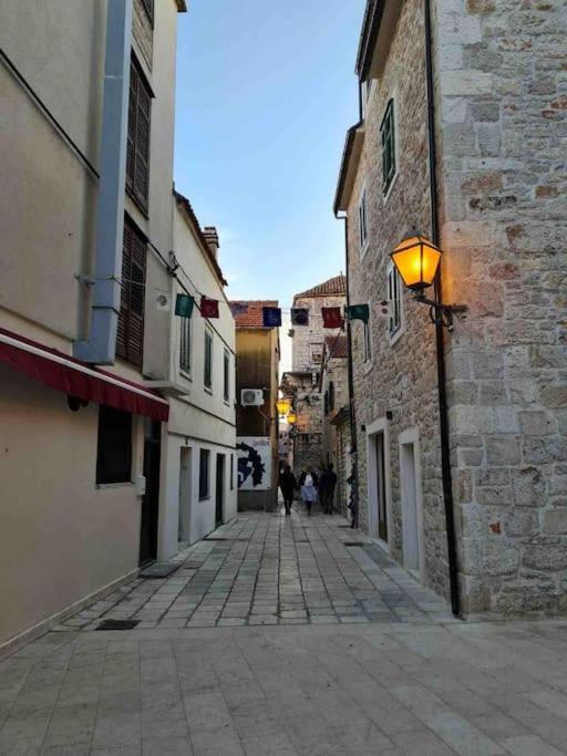 Prostorny Domov V Nejkrasnejsi Casti Chorvatska Apartment Vodice Exterior photo